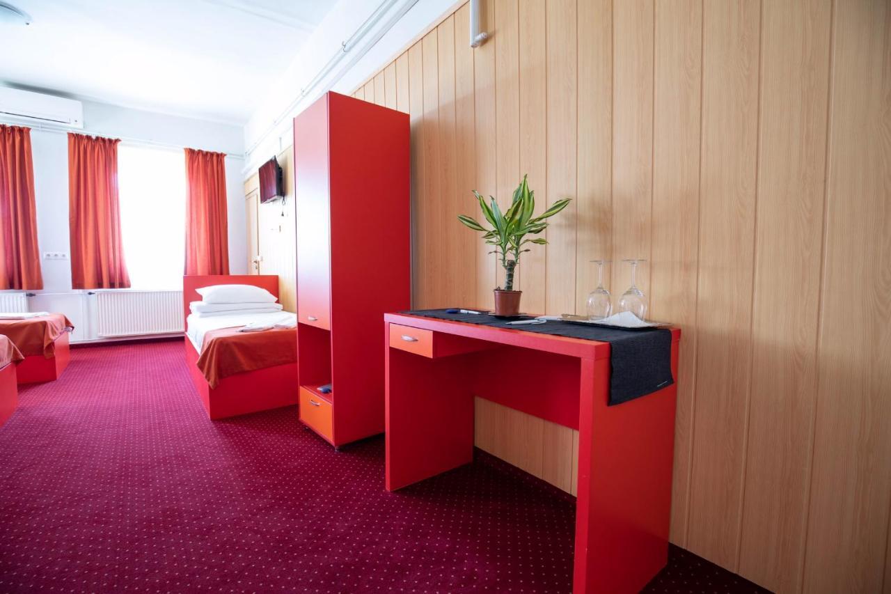 Nepliget Hotel Βουδαπέστη Εξωτερικό φωτογραφία